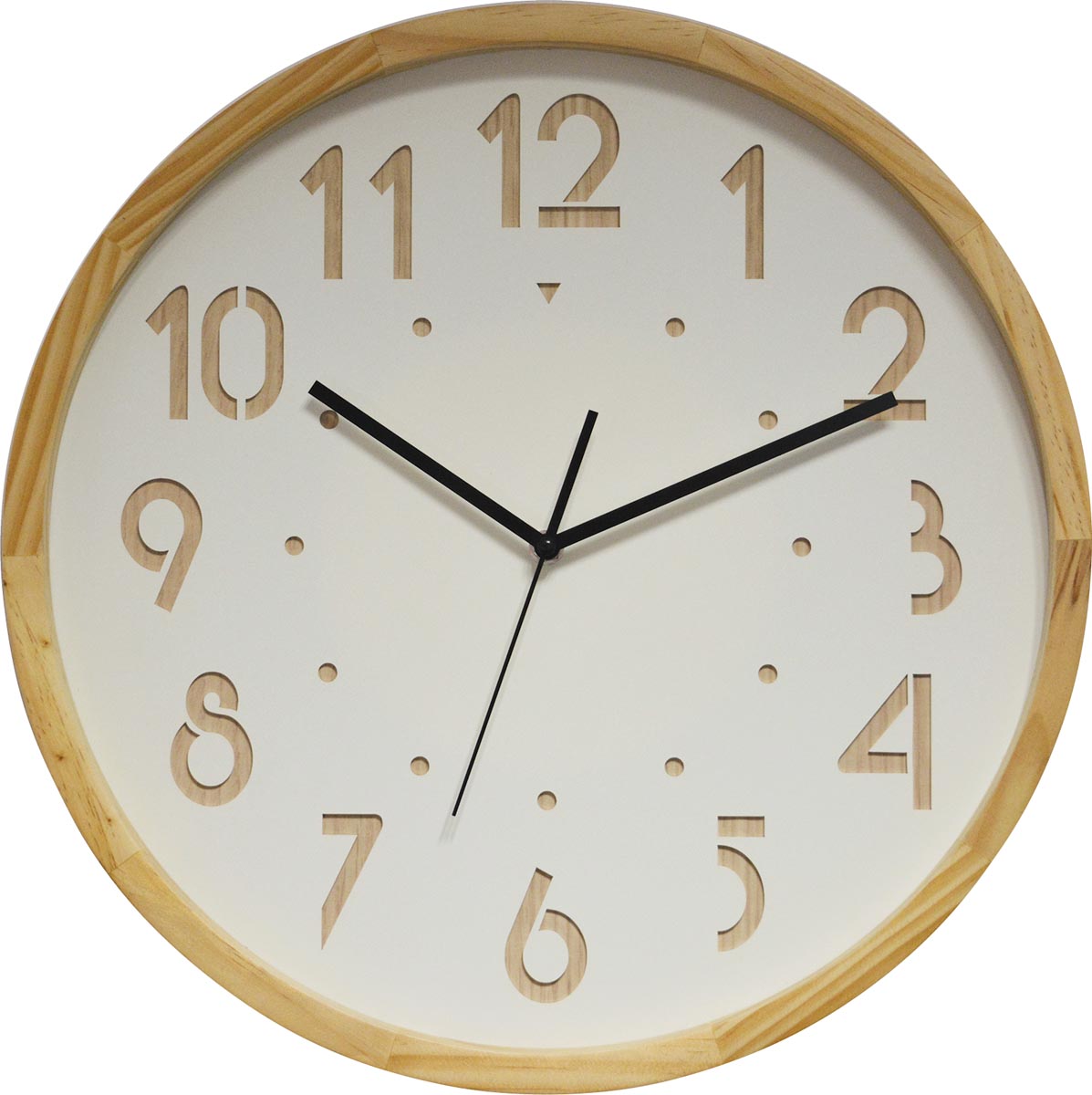Orium by Cep wandklok Oslo, diameter 41 cm, houten frame, wit Orium by Cep wandklok Oslo, diameter 41 cm, houten frame, wit