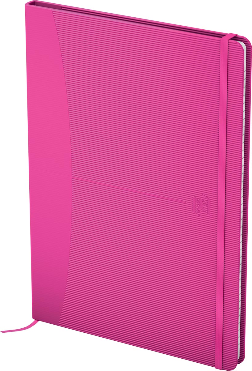 Oxford Signature business journal, ft A5, geruit 5 mm, 80 vel, soft touch kaft, roze