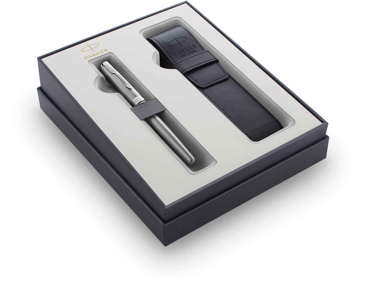 Parker giftbox Sonnet vulpen + pen pouch, staal CT