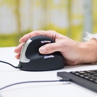 R-Go HE ergonomische muis, medium, met draad, voor rechtshandigen-1