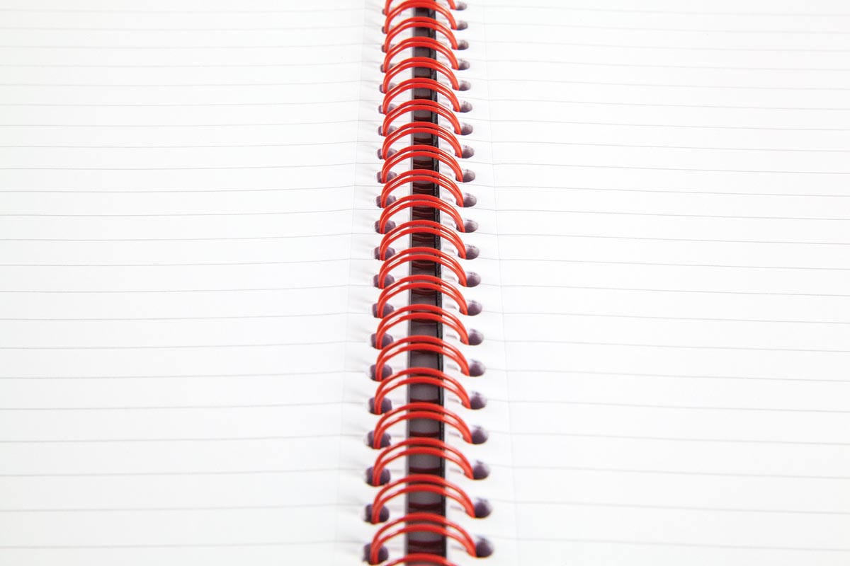 Oxford BLACK N' RED cahier spiralé en carton, 140 pages ft A4, ligné-3
