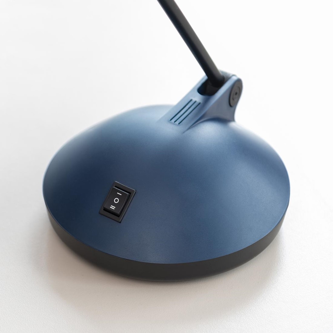 Lampe de bureau LED Unilux Sol, noire Lampe de bureau LED Unilux Sol, noire