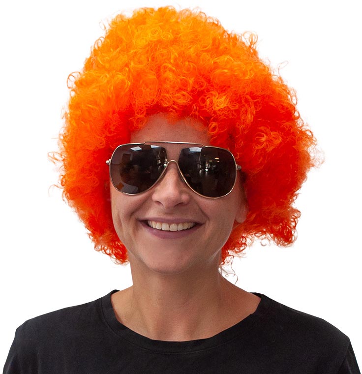 Oranje pruik, met krullen