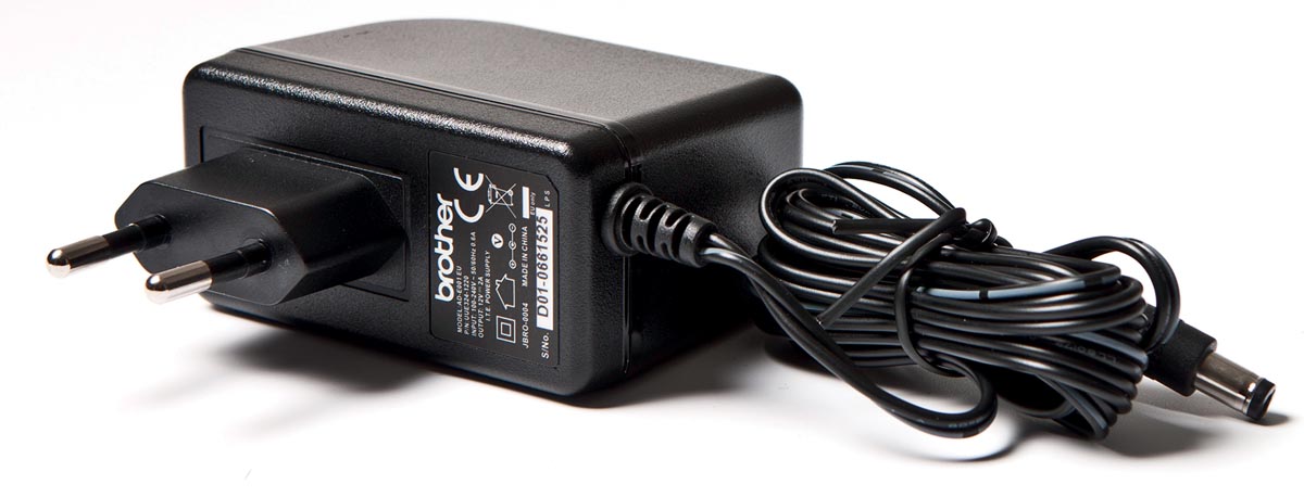 Brother adapter voor beletteringsystemen