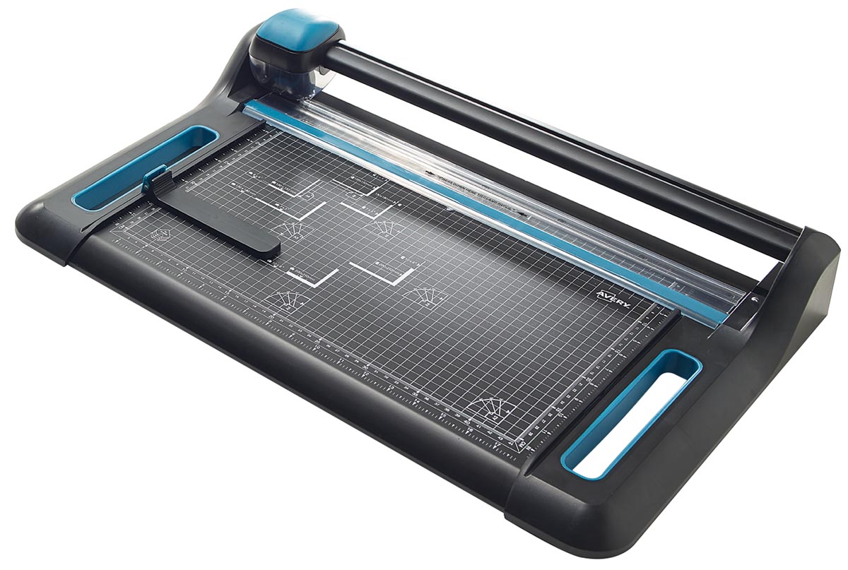 Avery Precision rolsnijmachine voor ft A3, capaciteit: 30 vel